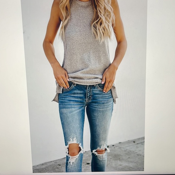 🍀Gray High Neck Stretch Knit Tank Top Plus Size 2XL🍀 - Picture 2 of 8